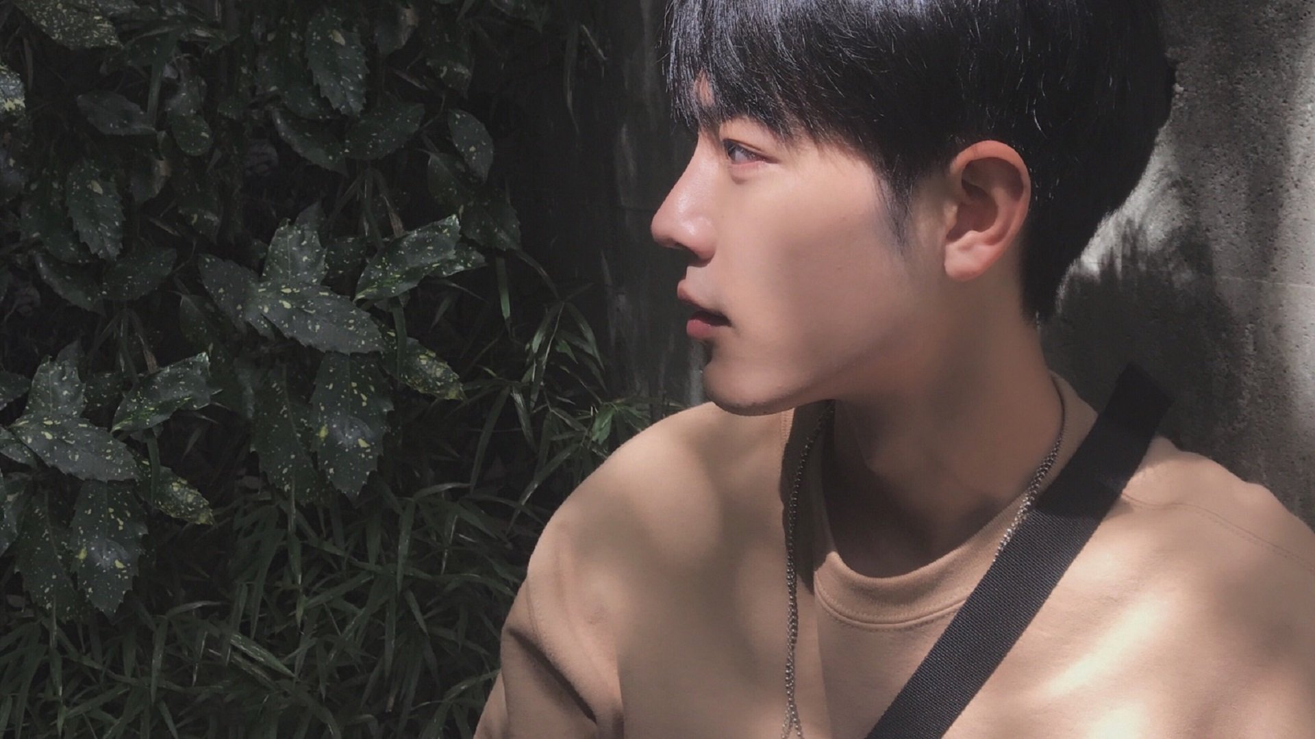 马德里竞技稳坐榜首,战绩稳健士气高昂,马德里竞技实力怎么样